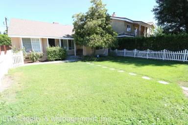 Main picture of 4714 Tobias Ave