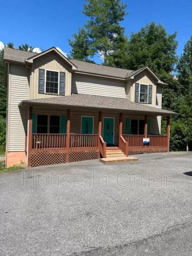 Main picture of 7 Sirenas Way