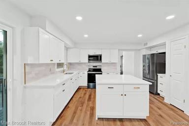 Main picture of 23271 Coventry Woods Ln