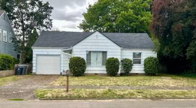 Main picture of 30 S Williams St