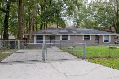 Main picture of 6216 SW 10th Pl