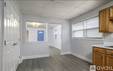Main picture of 339 Jay St