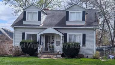 Main picture of 1408 1/2 Saint Marys Ave