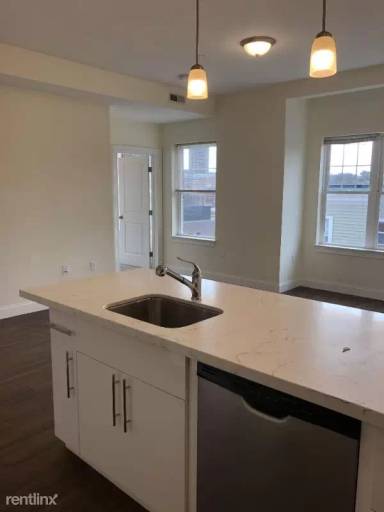 Main picture of 81 Amory St