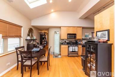 Main picture of 1312 N Campbell Ave