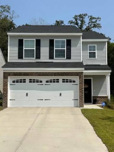 Main picture of 633 Wooster Dr