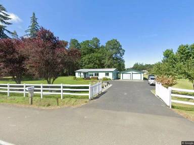 Main picture of 2999 Harrison Ave