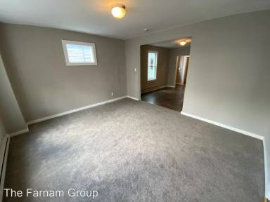 Main picture of 28 Harding Pl