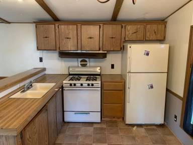Main picture of 11 Peaceful Pines Dr