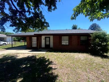 Main picture of 927 Fiske Dr