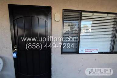 Main picture of 3239 Mission Blvd