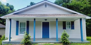 Main picture of 123 Cline St