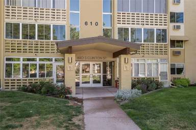 Main picture of 610 S Clinton St