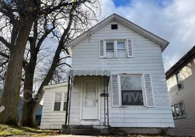 Main picture of 1715 Saint Marys Ave