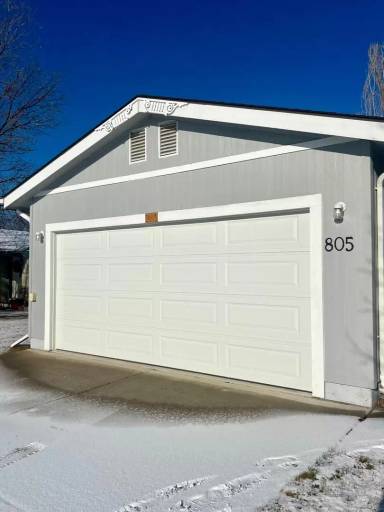 Main picture of 805 Oakwood Dr