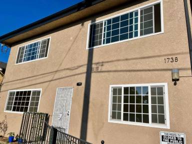 Main picture of 1738 Roosevelt Ave