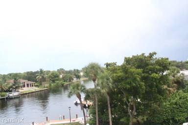 Main picture of 21 Royal Palm Way