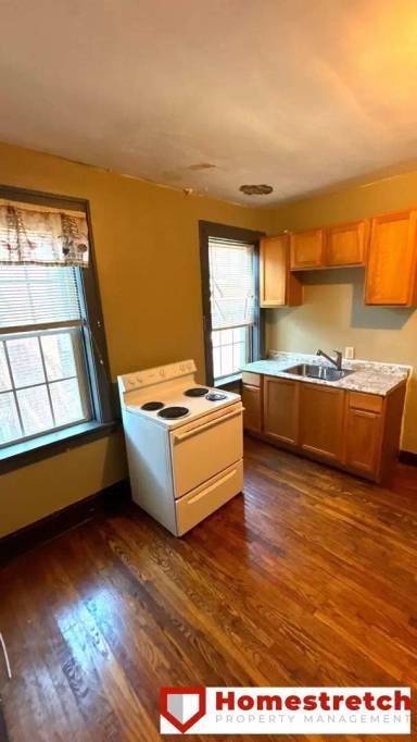 Main picture of 4227A E Sacramento Ave
