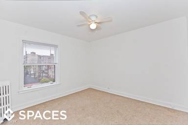 Main picture of 440 W Barry Ave