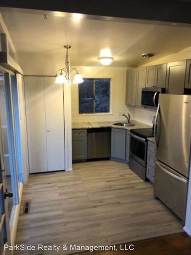 Main picture of 147 Laurel St