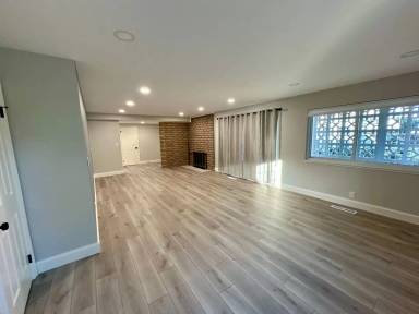 Main picture of 11037 Linda Vista Dr