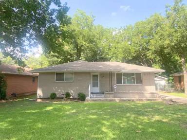 Main picture of 4321 Kolloch Dr