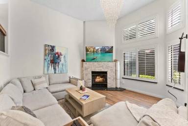 Main picture of 9409 Lake Murray Blvd