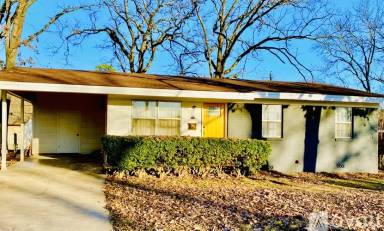 Main picture of 105 Santa Fe Trl
