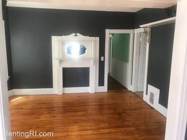 Main picture of 17 Grove St