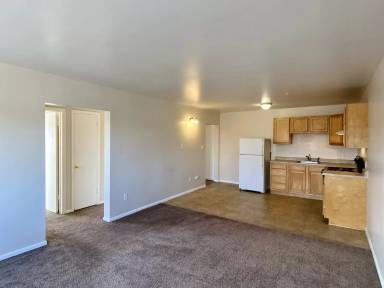 Main picture of 500 Dayton St