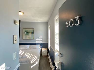 Main picture of 44 Concord Sq