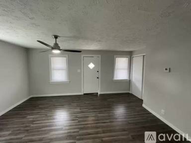 Main picture of 938 S 2nd St