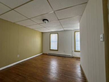 Main picture of 512 Market St