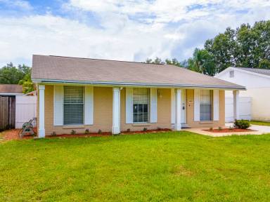 Main picture of 16017 Woodpine Dr