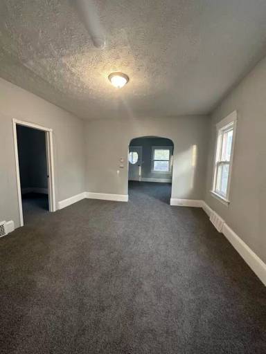 Main picture of 3336 W 54th St