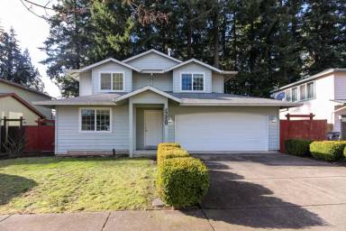 Main picture of 5531 SE 133rd Ave