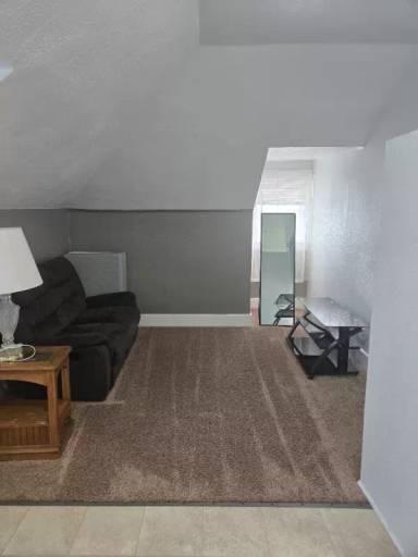 Main picture of 204 Warren Ave