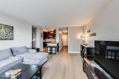Main picture of 2930 North Sheridan Tower