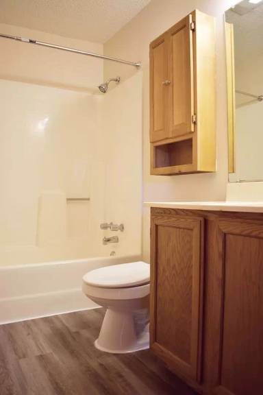 Main picture of 707 6th Ave SW