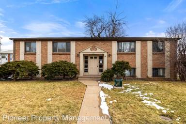 Main picture of 1410 S Ash St