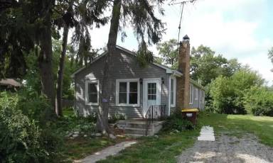 Main picture of 716 Peter St