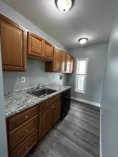 Main picture of 548 Cartier St