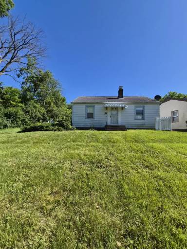 Main picture of 3545 E 34th St