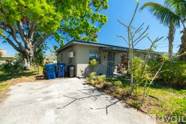 Main picture of 4411 19th Street Cir W