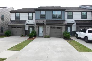 Main picture of 33 Connaught Ct