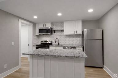 Main picture of 201 Orchard Dr