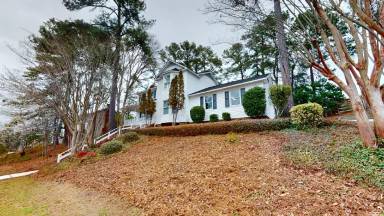 Main picture of 5572 Linkwood Dr