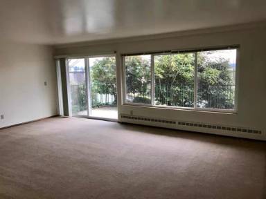 Main picture of 2811 75th Pl SE
