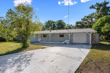 Main picture of 4030 S Mark Dr