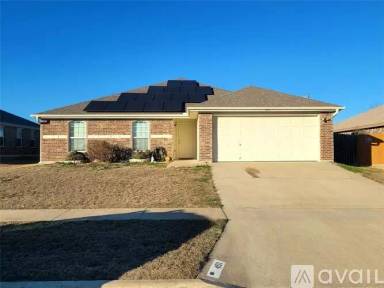 Main picture of 401 Aries Ave